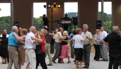 Ball d'estiu a la pl. del Peix 2